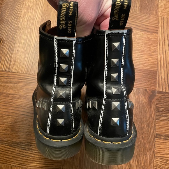 Dr. Martens 1460 Stud Leather Core Appliqué Lace Up boots - Picture 4 of 12